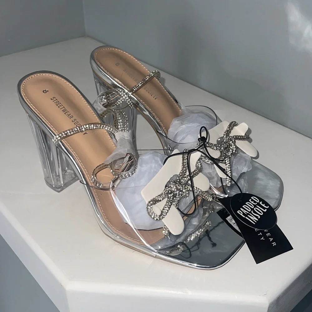 Clear Silver Rhinestone Bow Heels - Picture 3 of 9